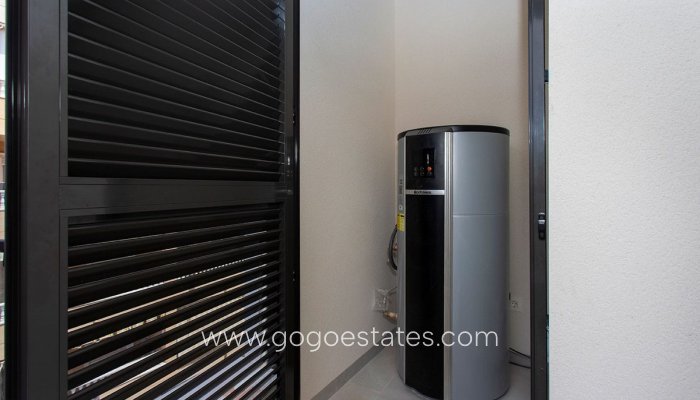 Te koop - Appartement - Appartement op de middelste verdieping - Torrevieja - Playa del Cura