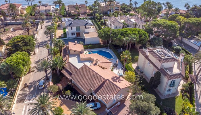 Te koop - Huis - Vrijstaande Villa - Orihuela - Cabo Roig
