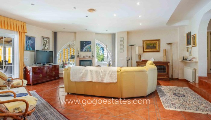 Te koop - Huis - Vrijstaande Villa - Orihuela - Cabo Roig