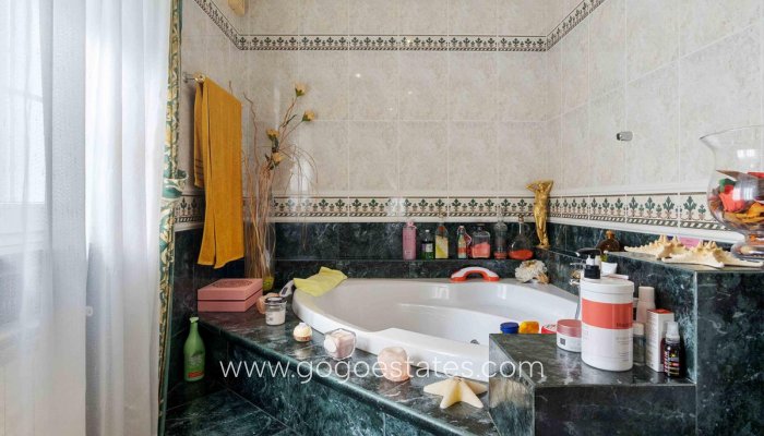 Te koop - Huis - Vrijstaande Villa - Orihuela - Cabo Roig