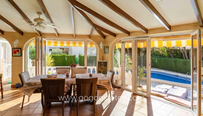 Te koop - Huis - Vrijstaande Villa - Orihuela - Cabo Roig