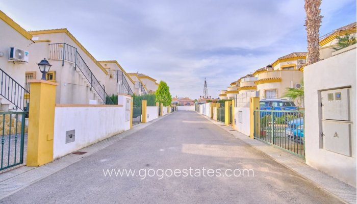 Te koop - Huis - Vrijstaande Villa - Los Montesinos - Los Montesinos Centro