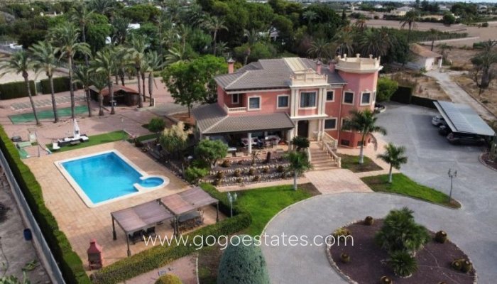 Te koop - Huis - Vrijstaande Villa - Elche - Elche Centro