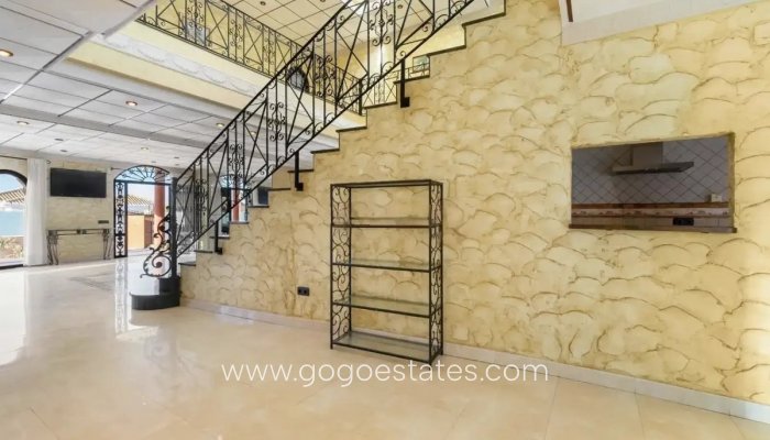 Te koop - Huis - Vrijstaande Villa - Orihuela - La Zenia