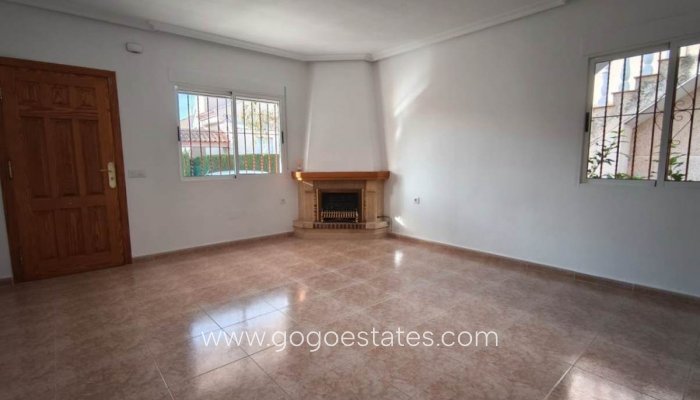 Te koop - Huis - Vrijstaande Villa - Algorfa - Algorfa Centro