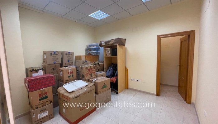 Te koop - Commercieel - Gebouw - Guardamar del Segura - Guardamar del Segura Centro