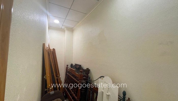 Te koop - Commercieel - Gebouw - Guardamar del Segura - Guardamar del Segura Centro