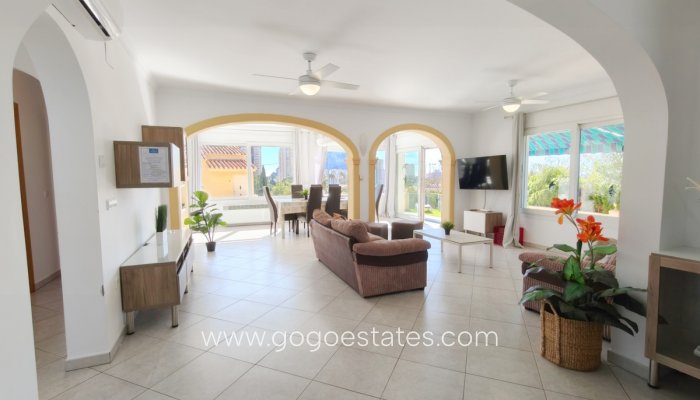 Te koop - Huis - Vrijstaande Villa - Calpe - Calpe Centro