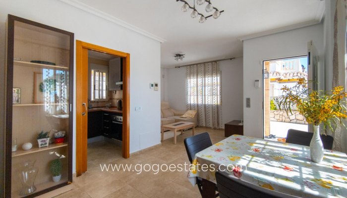 Te koop - Huis - Vrijstaande Villa - Torrevieja - La Mata