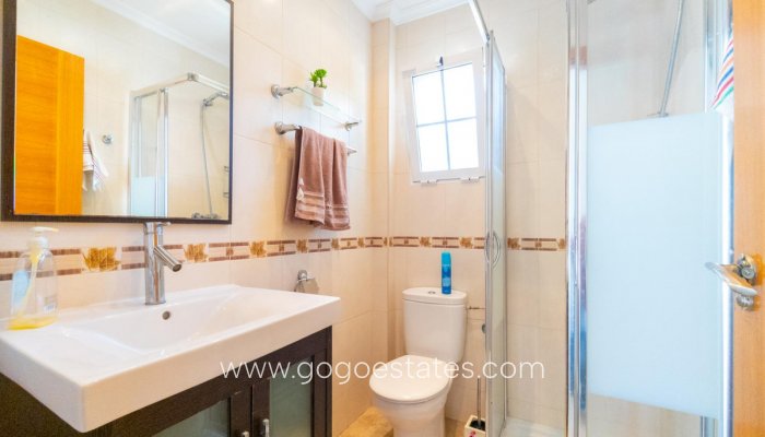 Te koop - Huis - Vrijstaande Villa - Torrevieja - La Mata