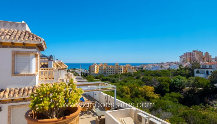 Te koop - Huis - Vrijstaande Villa - Torrevieja - La Mata