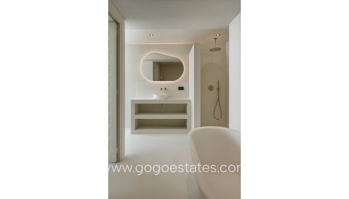 Te koop - Huis - Vrijstaande Villa - Benissa - Benissa Centro