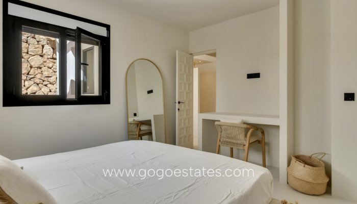 Te koop - Huis - Vrijstaande Villa - Benissa - Benissa Centro