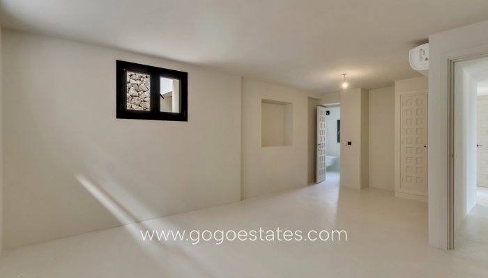 Te koop - Huis - Vrijstaande Villa - Benissa - Benissa Centro