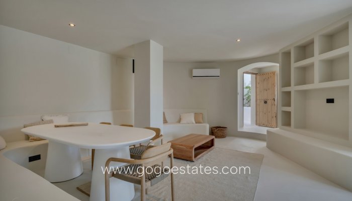 Te koop - Huis - Vrijstaande Villa - Benissa - Benissa Centro