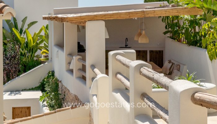 Te koop - Huis - Vrijstaande Villa - Benissa - Benissa Centro