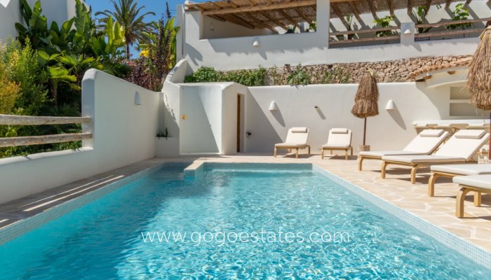 Te koop - Huis - Vrijstaande Villa - Benissa - Benissa Centro