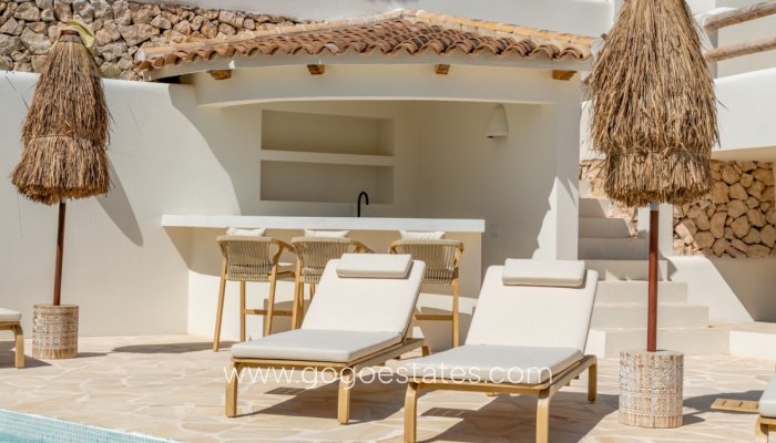 Te koop - Huis - Vrijstaande Villa - Benissa - Benissa Centro