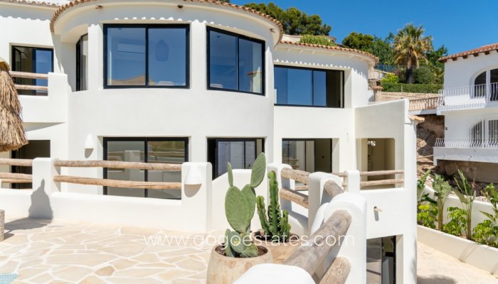 Te koop - Huis - Vrijstaande Villa - Benissa - Benissa Centro