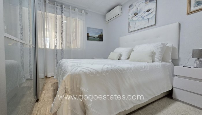 Te koop - Huis - Bungalow - Torrevieja - San Luis