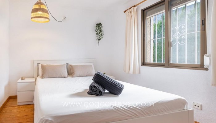 Te koop - Huis - Vrijstaande Villa - Polop - Polop Centro