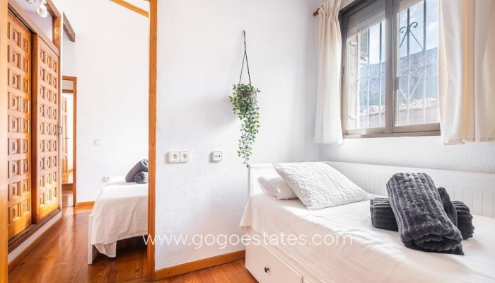 Te koop - Huis - Vrijstaande Villa - Polop - Polop Centro