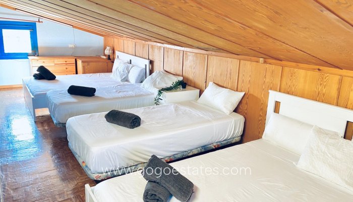 Te koop - Huis - Vrijstaande Villa - Polop - Polop Centro