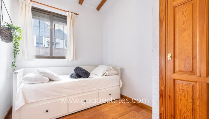 Te koop - Huis - Vrijstaande Villa - Polop - Polop Centro