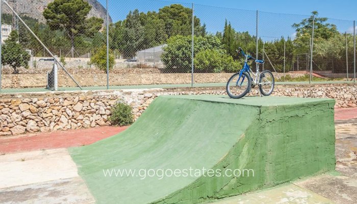 Te koop - Huis - Vrijstaande Villa - Polop - Polop Centro