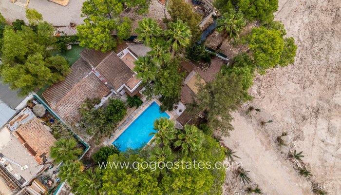 Te koop - Huis - Finca - Cortijo - Orihuela - Orihuela Centro