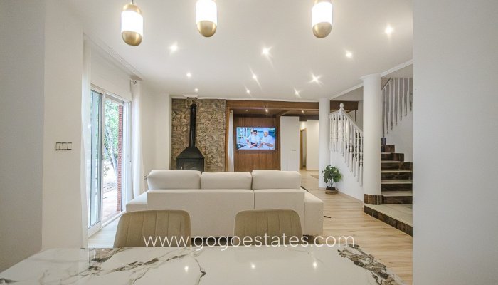 Te koop - Huis - Finca - Cortijo - Orihuela - Orihuela Centro