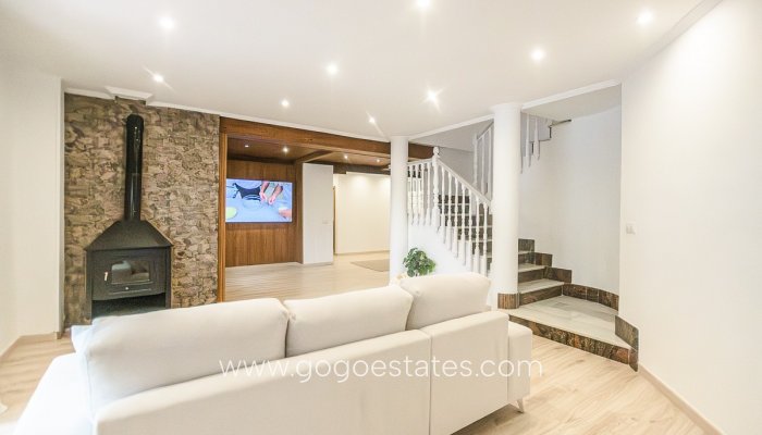 Te koop - Huis - Finca - Cortijo - Orihuela - Orihuela Centro