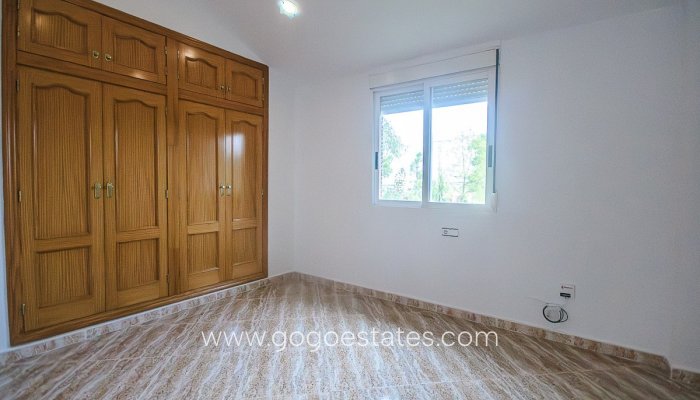 Te koop - Huis - Finca - Cortijo - Orihuela - Orihuela Centro