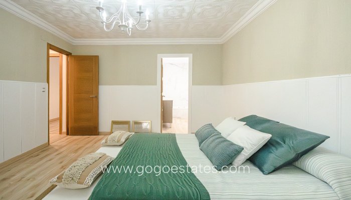 Te koop - Huis - Finca - Cortijo - Orihuela - Orihuela Centro