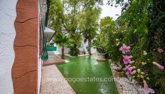 Te koop - Huis - Finca - Cortijo - Orihuela - Orihuela Centro