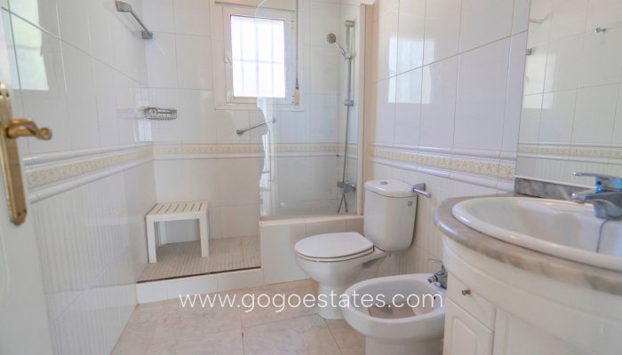 Te koop - Huis - Vrijstaande Villa - Rojales - Rojales Centro