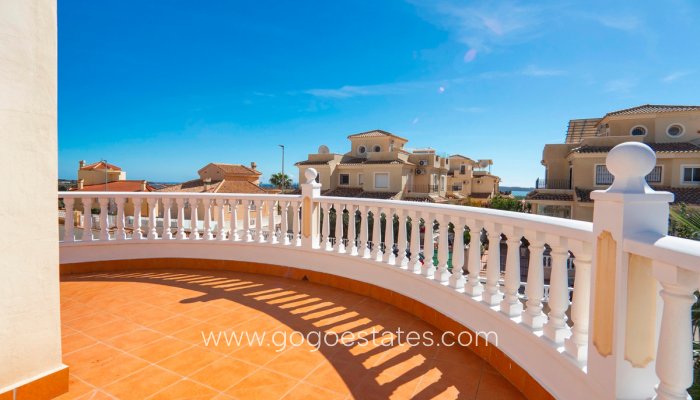 Te koop - Huis - Vrijstaande Villa - Rojales - Rojales Centro