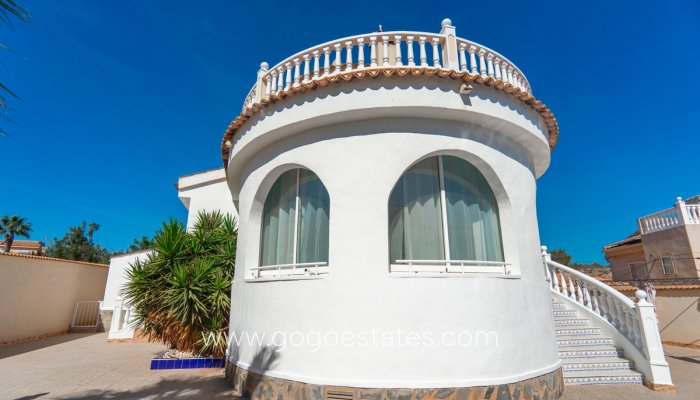 Te koop - Huis - Vrijstaande Villa - Rojales - Rojales Centro