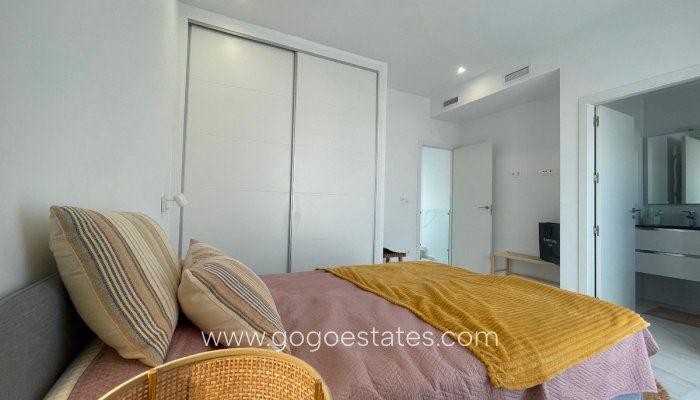 Te koop - Huis - Vrijstaande Villa - Benijofar