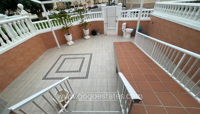 Te koop - Huis - Stadswoning - Guardamar del Segura - Guardamar del Segura Centro