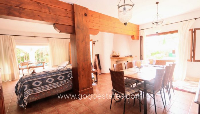 Te koop - Huis - Vrijstaande Villa - Orihuela - Cabo Roig