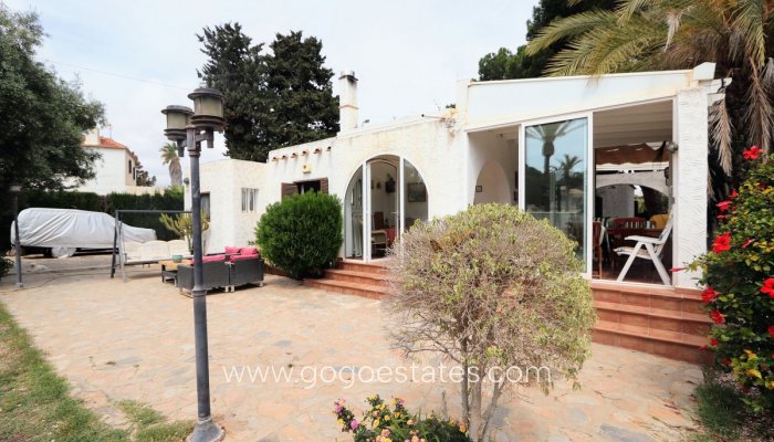 Te koop - Huis - Vrijstaande Villa - Orihuela - Cabo Roig