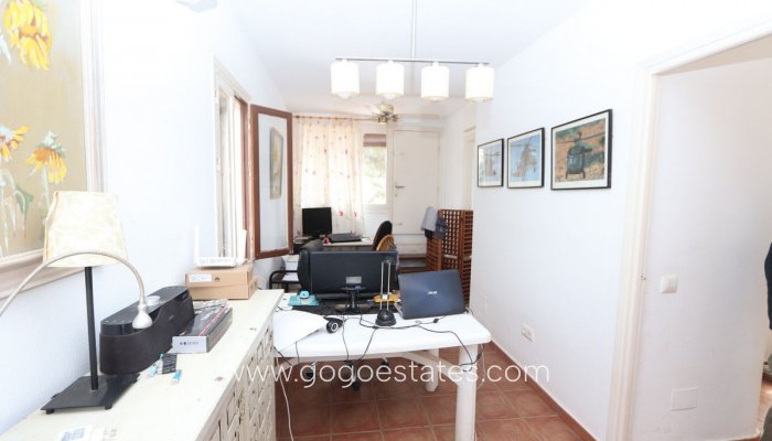 Te koop - Huis - Vrijstaande Villa - Orihuela - Cabo Roig