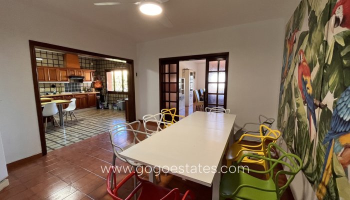 Te koop - Huis - Vrijstaande Villa - La Nucía - La Nucia Centro