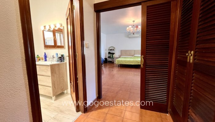 Te koop - Huis - Vrijstaande Villa - La Nucía - La Nucia Centro