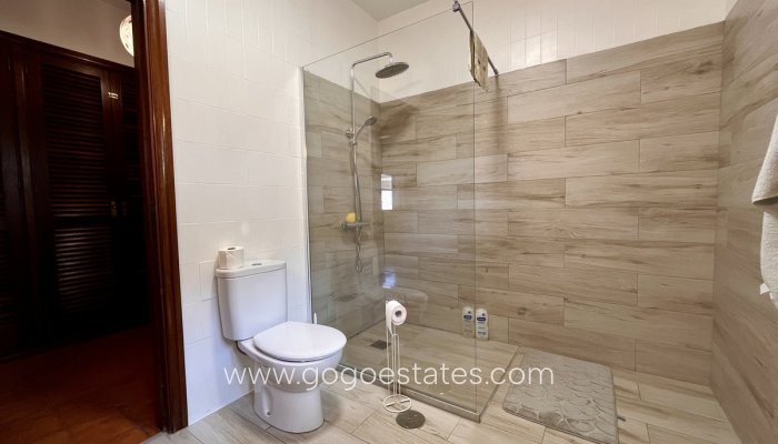 Te koop - Huis - Vrijstaande Villa - La Nucía - La Nucia Centro