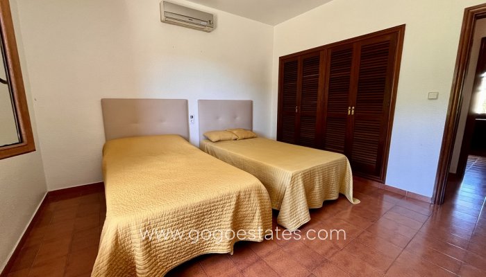 Te koop - Huis - Vrijstaande Villa - La Nucía - La Nucia Centro