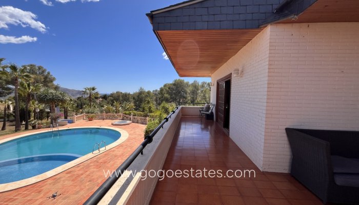 Te koop - Huis - Vrijstaande Villa - La Nucía - La Nucia Centro