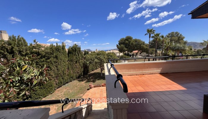 Te koop - Huis - Vrijstaande Villa - La Nucía - La Nucia Centro