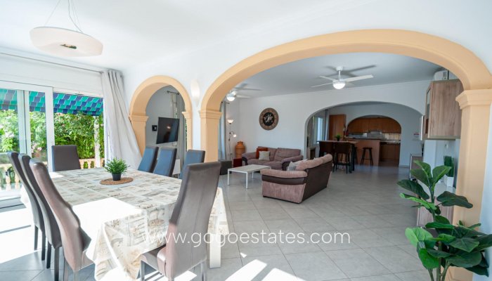 Te koop - Huis - Vrijstaande Villa - Calpe - Calpe Centro